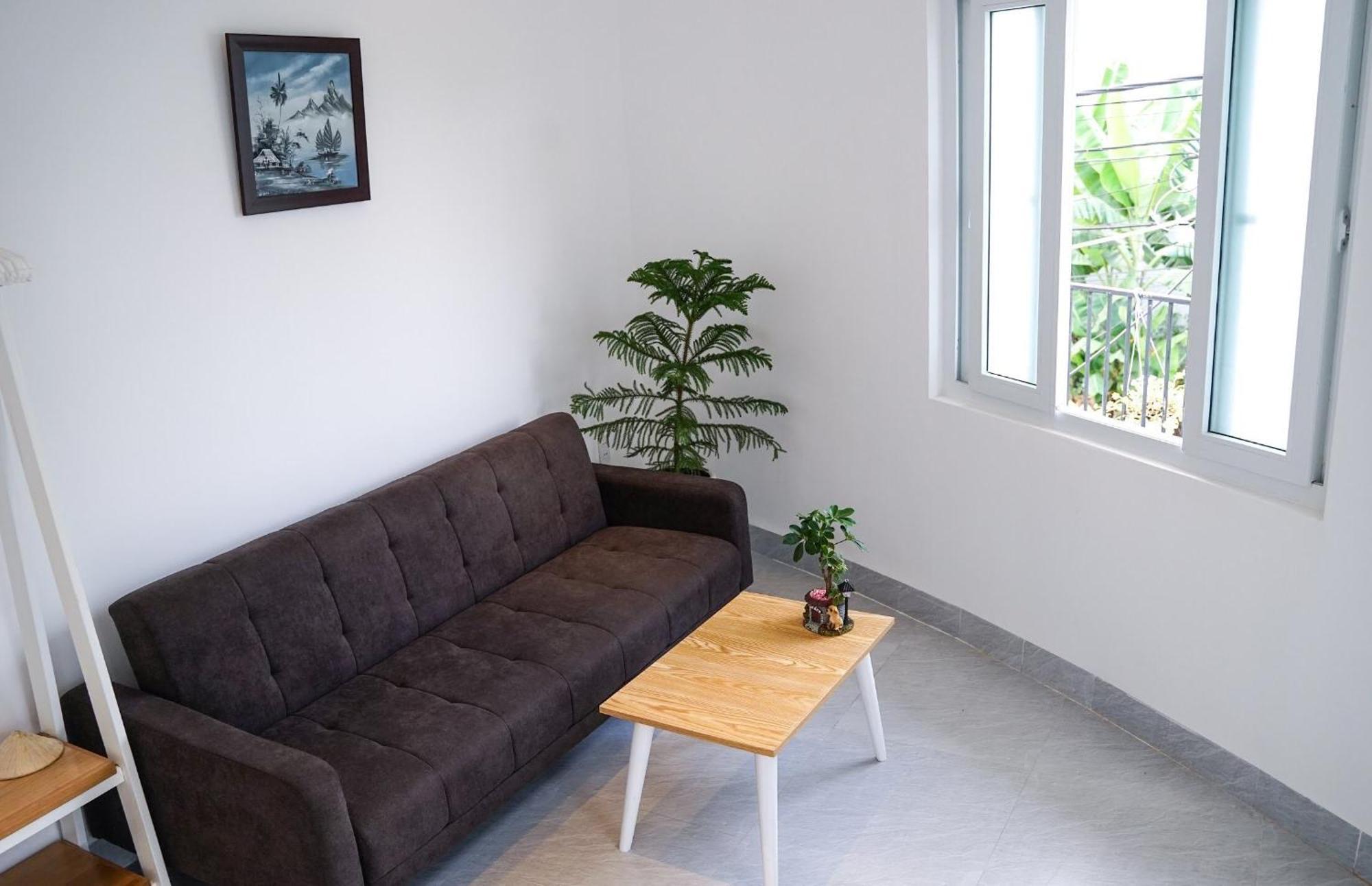 Local White House - Ecofriendly Homestay Дананг Екстериор снимка