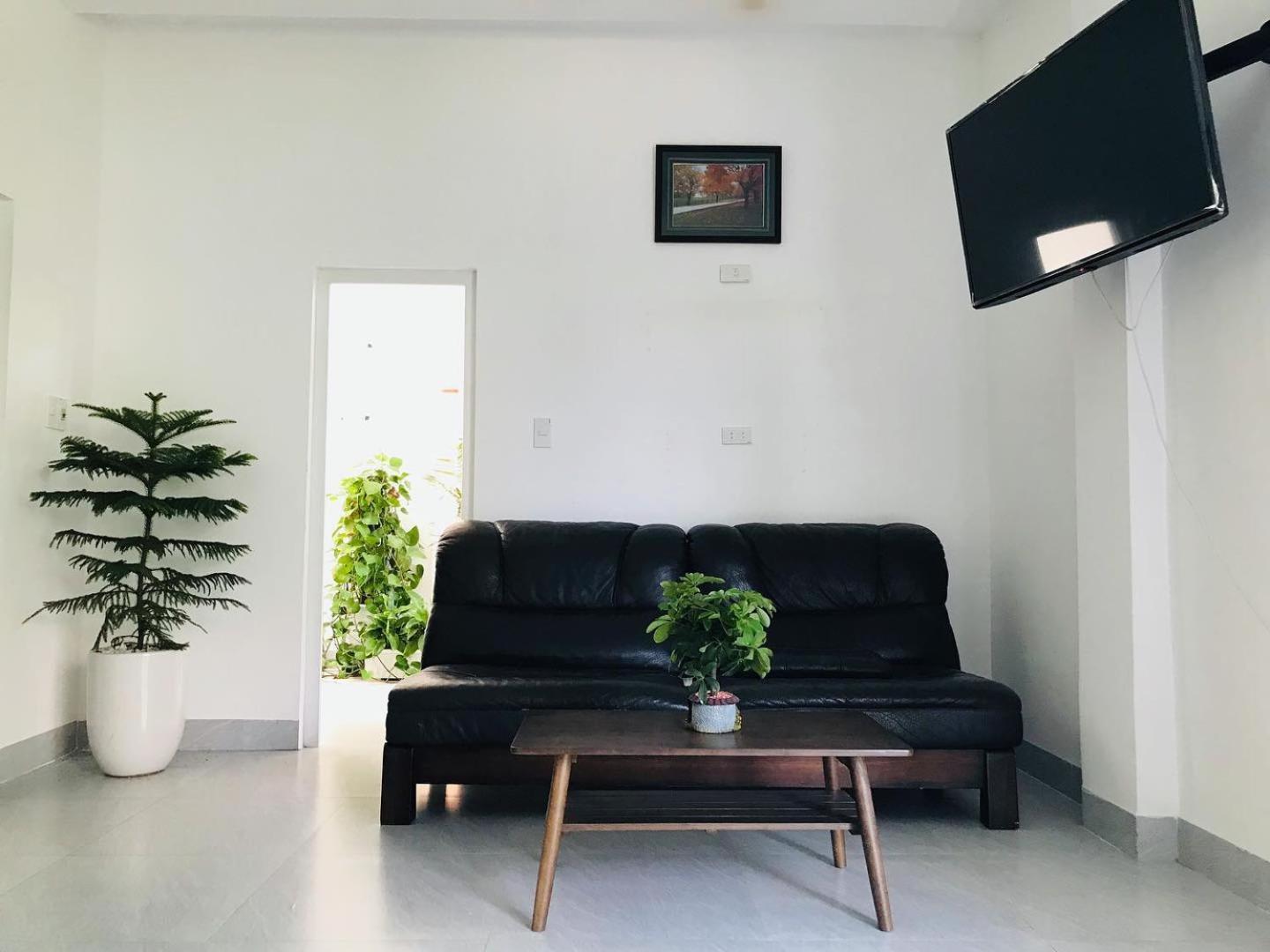 Local White House - Ecofriendly Homestay Дананг Екстериор снимка
