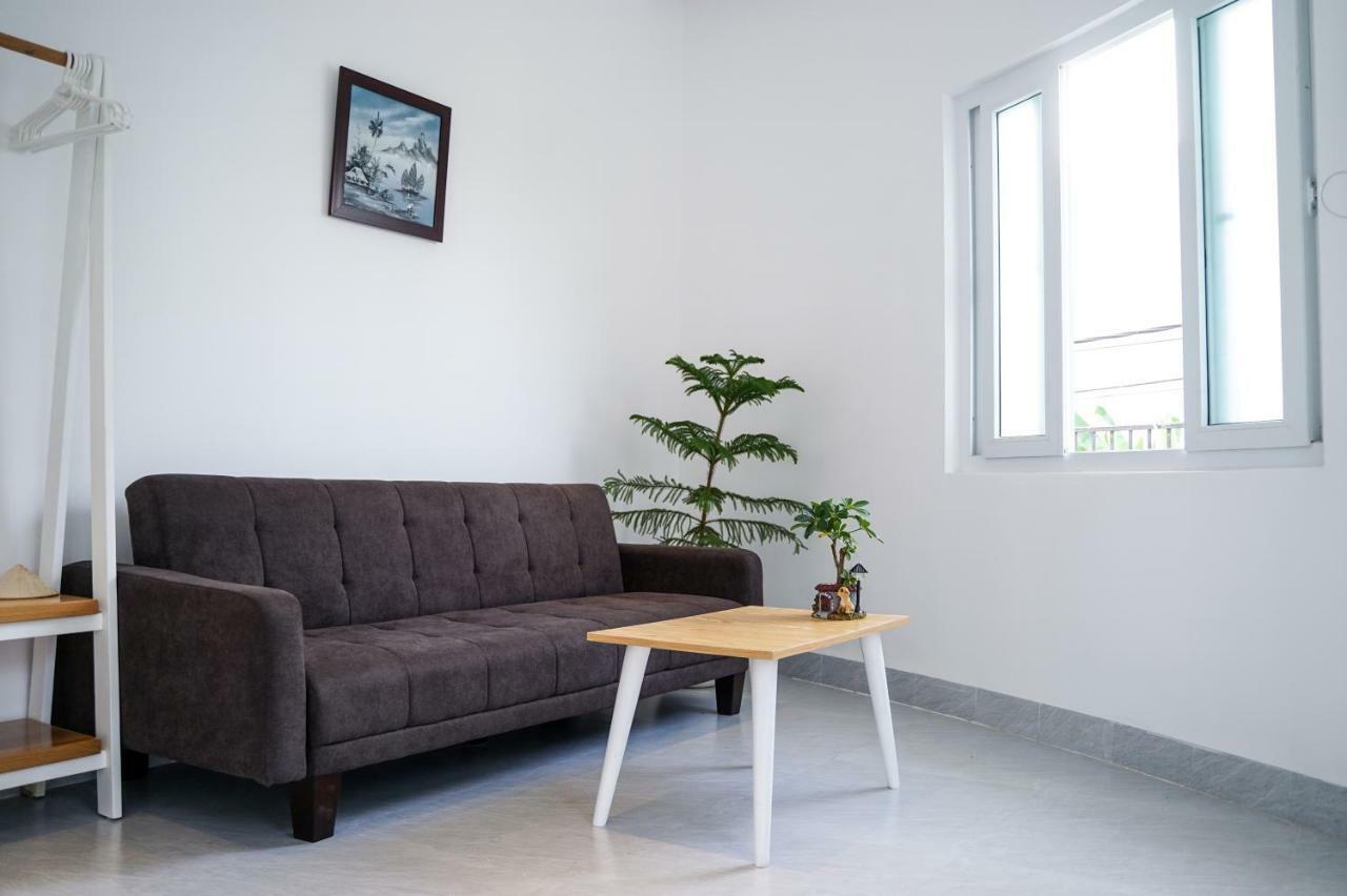 Local White House - Ecofriendly Homestay Дананг Екстериор снимка